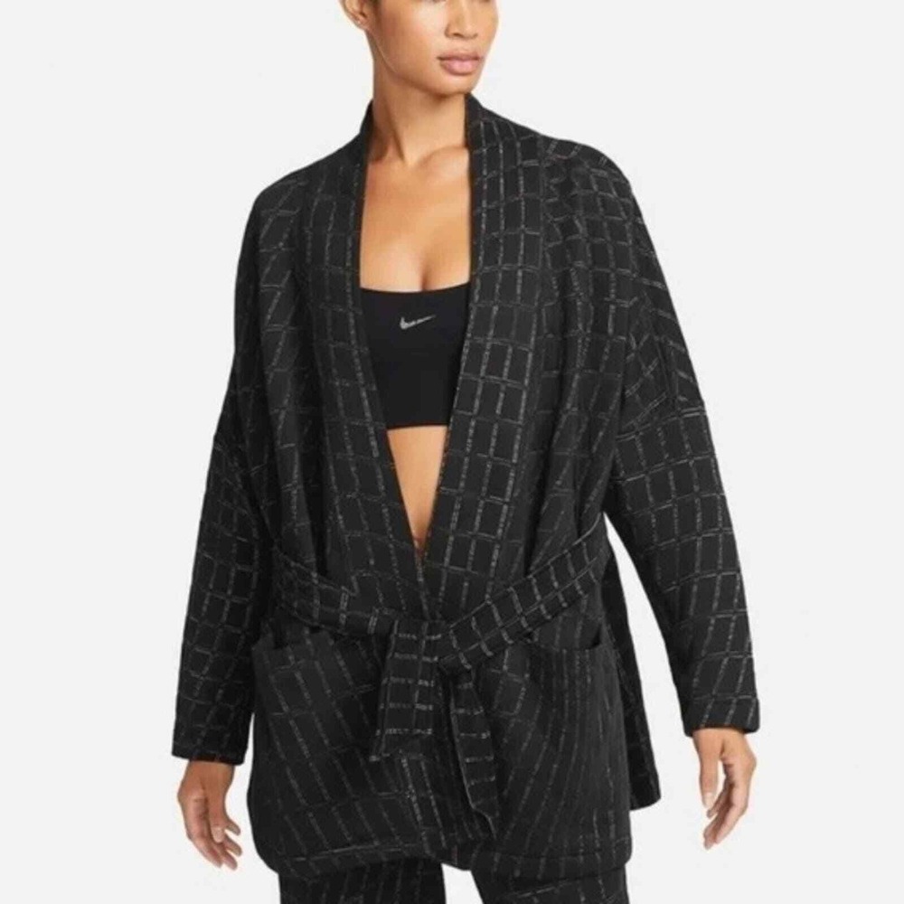 Nike Women's Yoga Therma-FIT Luxe Kimono Cardigan Jacquard Top Plus Size 2X New!